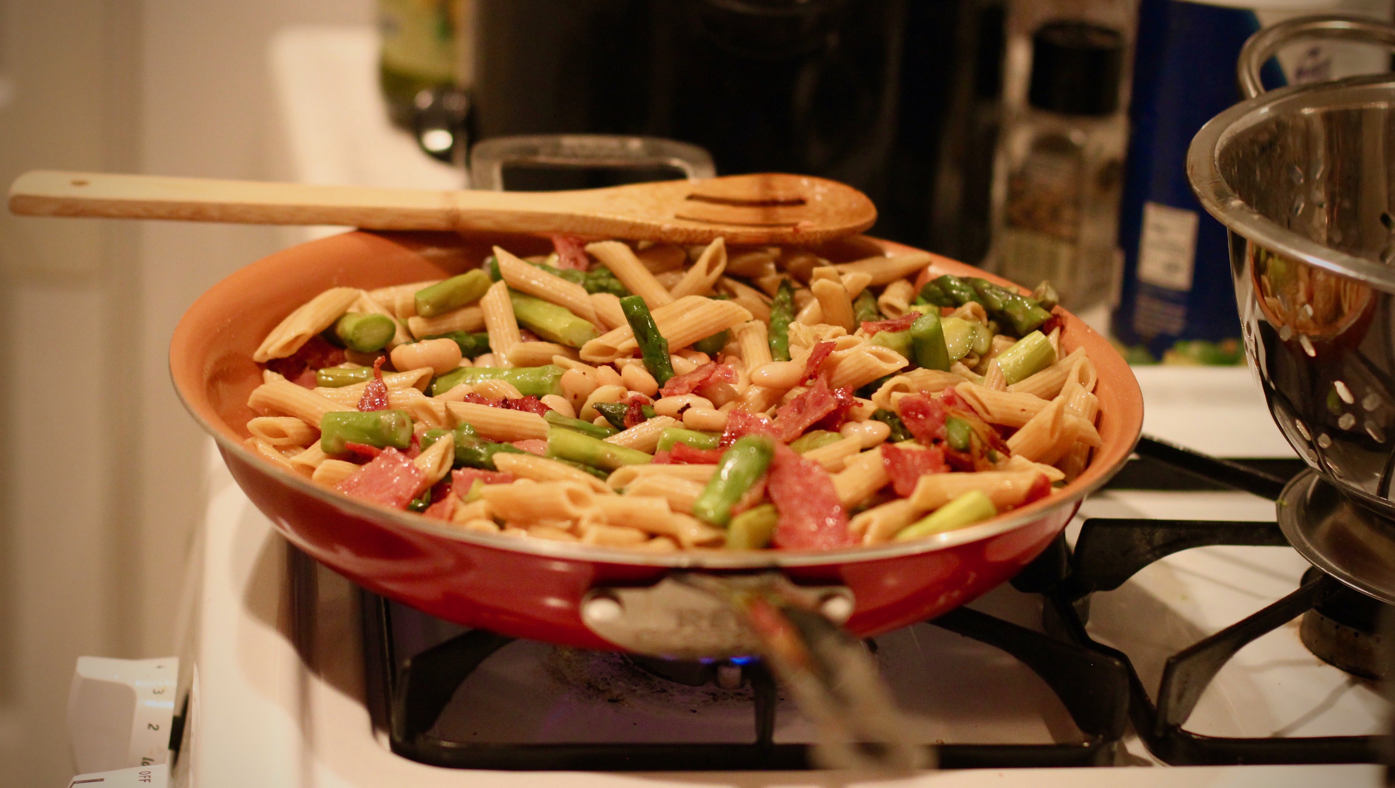 pasta_wo_sauce.jpeg